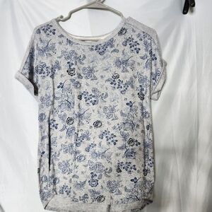 Lucky Brand Blue Floral Cuffed Sleeve T-Shirt - L